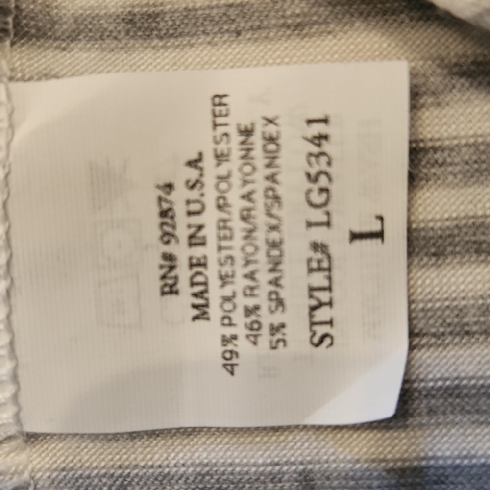 Ella Moss,  NWT,  Women's Top,  Gray and white Striped,  Size  Large - Picture 8 of 10